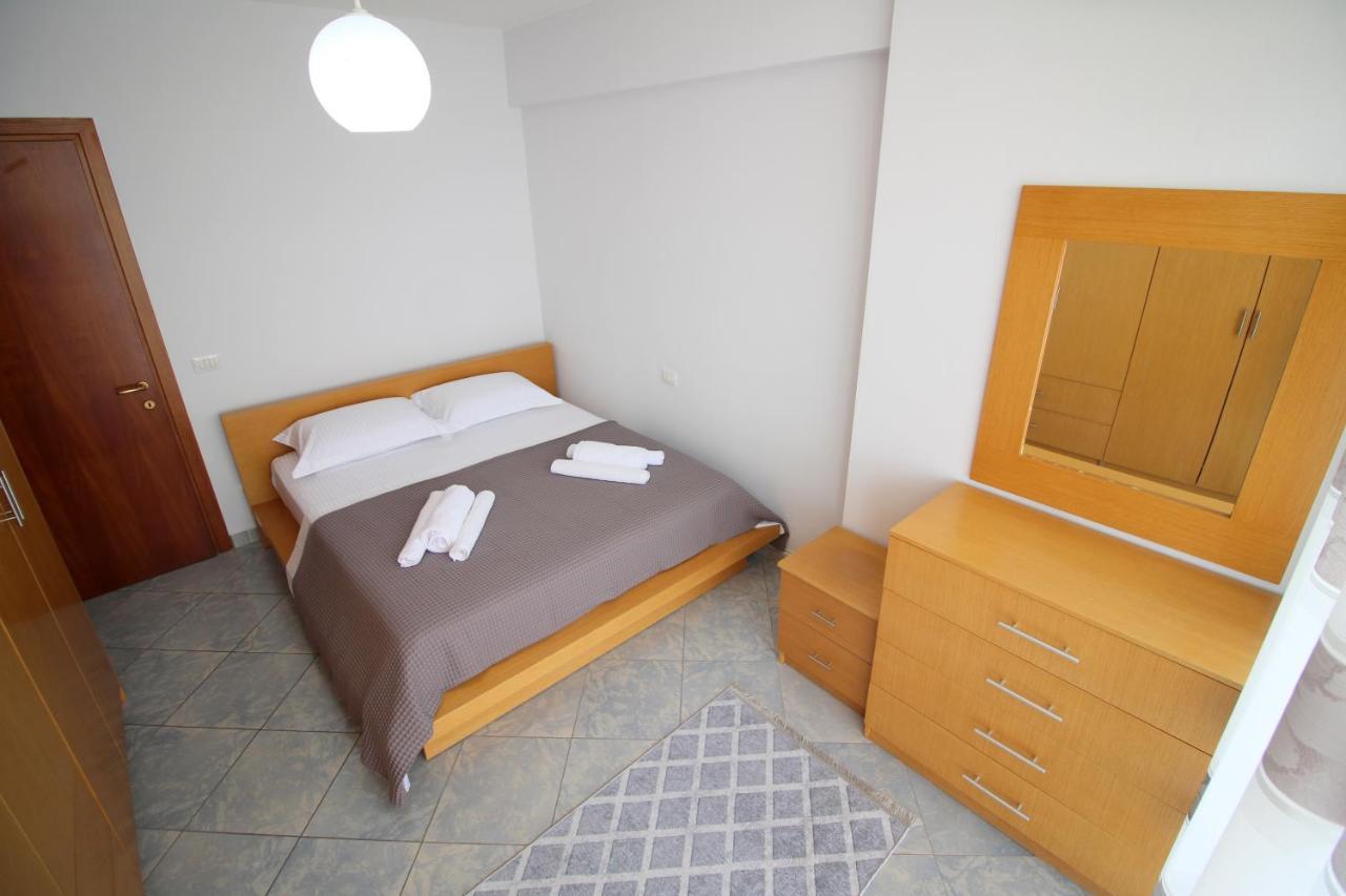 Sunrise Apartment Saranda Extérieur photo